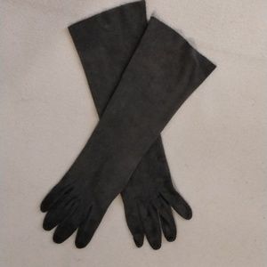 EUC VINTAGE | GREY SUEDE LONG SLEEVE GLOVES